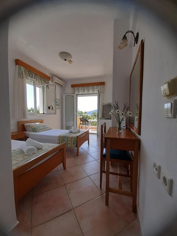 Nostos Studios Golden Beach Chrisi Ammoudia Exterior foto